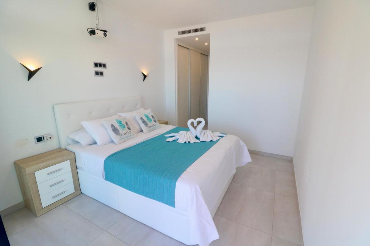 Sunset Waves Apartment By Sunny Holidays Delux Бенидорм Екстериор снимка