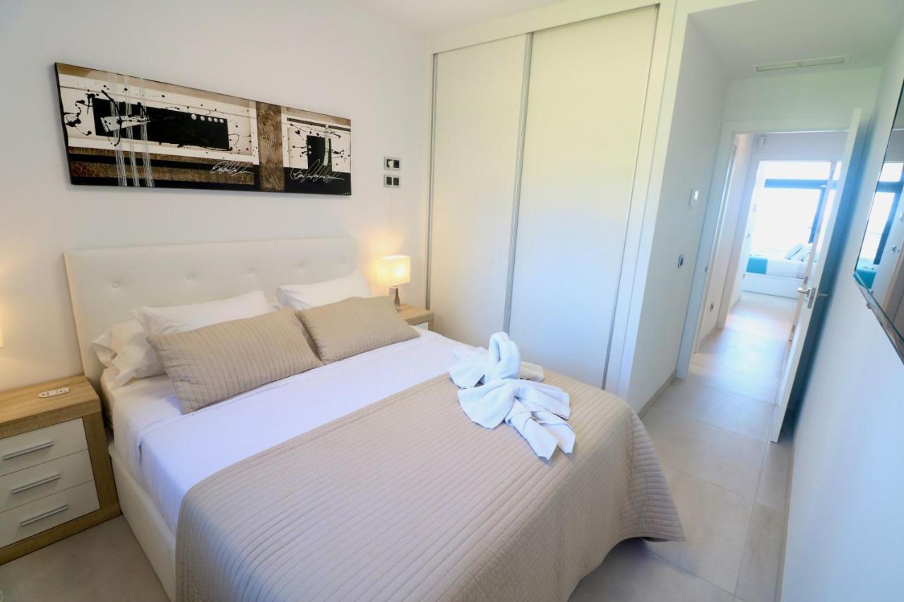 Sunset Waves Apartment By Sunny Holidays Delux Бенидорм Екстериор снимка